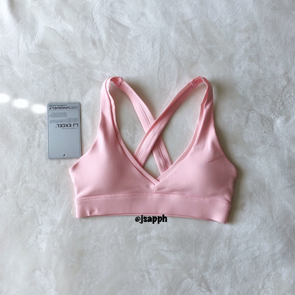 Lorna Jane Elevate Sports Bra - Blushed Pink - Picture 2 of 3